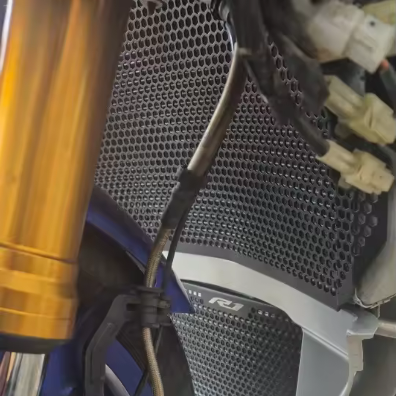 Radiator Guard - Yamaha YZF-R1M - 2015 to 2025