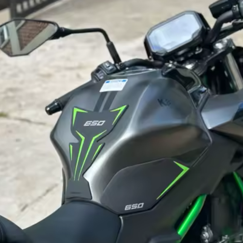 Tank Grip Pad - Kawasaki Z 650 - 2017 to 2025