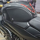 Tank Grip Pad - GSXR1000 - 2025 - 2026