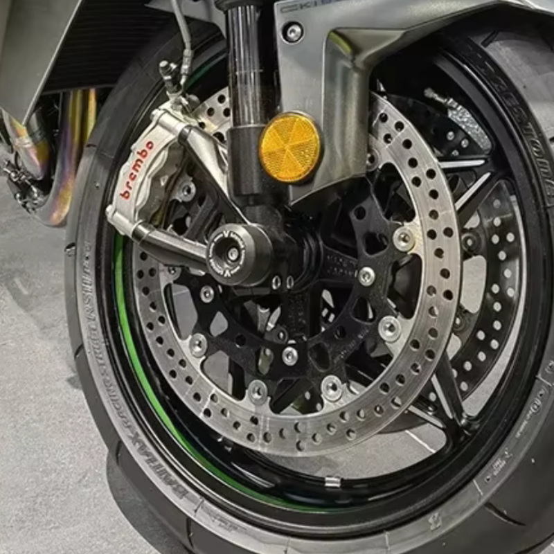 SHIN AXLE CRASH SLIDERS | KAWASAKI